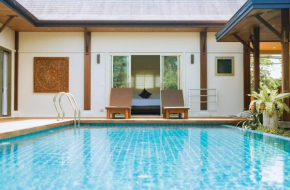 Two Bedroom Oriental Villa Nai Harn
